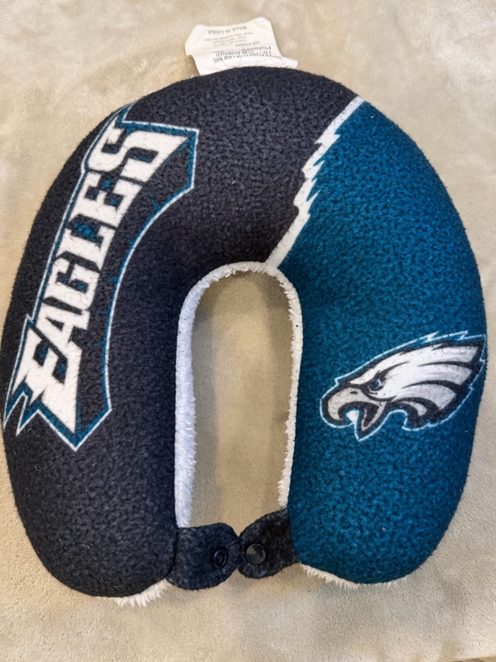 Philadelphia Eagles Men's Travel Neck Pillow - Teal & Black